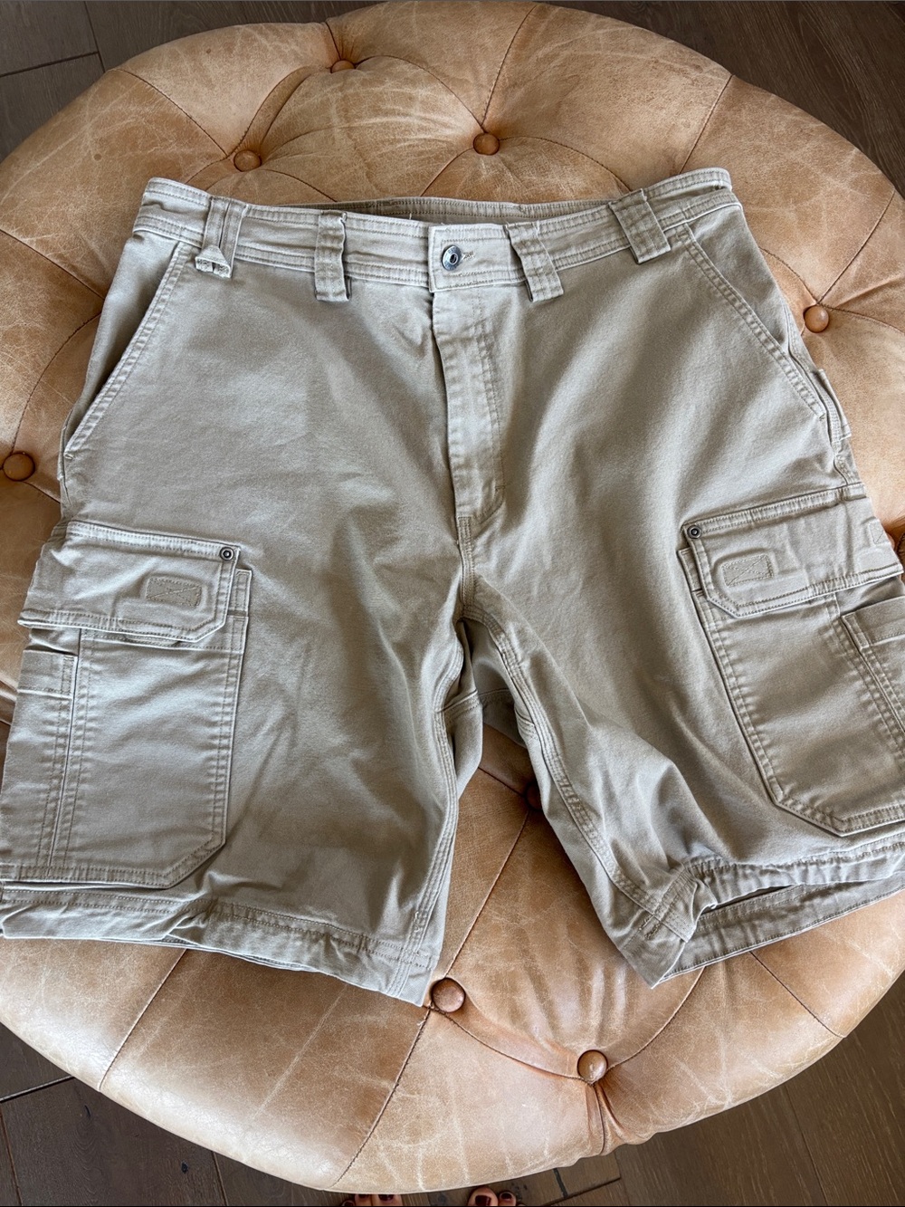 Duluth Trading Men's Khaki Cargo Shorts - Casual Utility Size 38